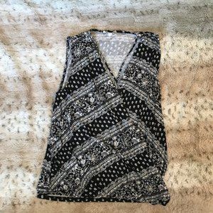 Black and white patterned wrap style top